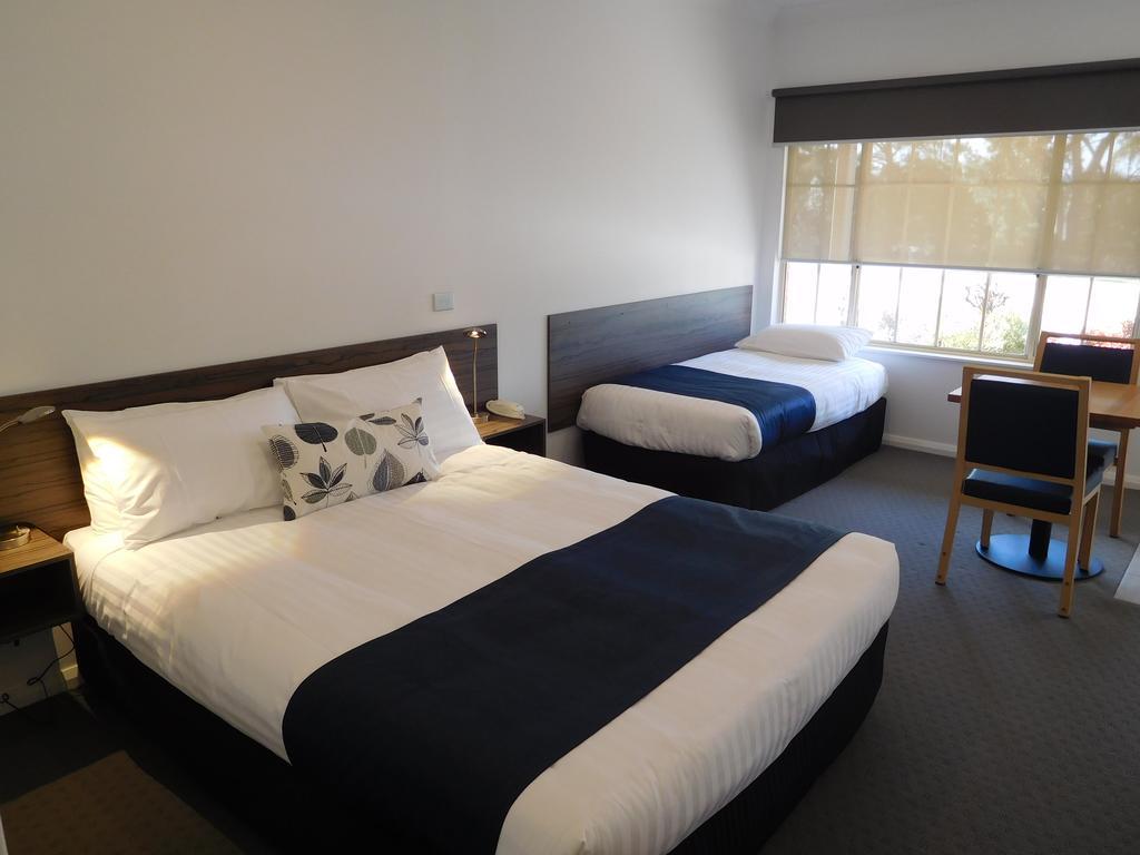 Commercial Golf Resort Albury Pokoj fotografie